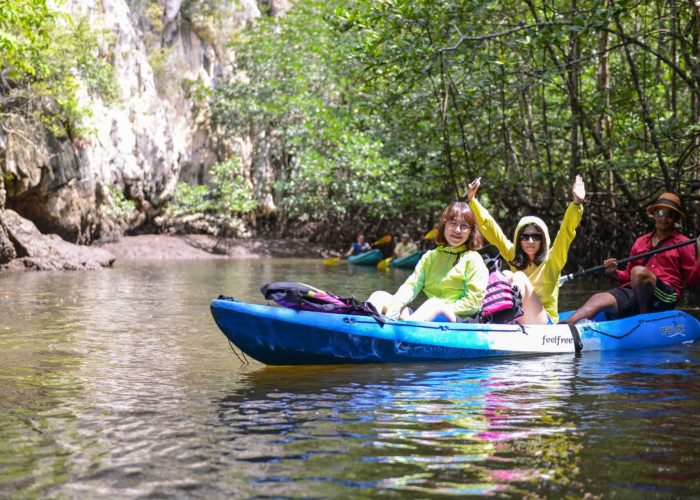 พายเรือคายัคอ่าวท่าเลน